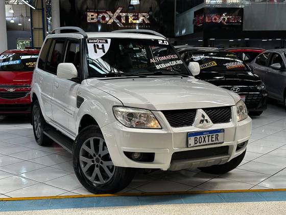 MITSUBISHI PAJERO TR4 2.0 4X2 16V 140CV FLEX 4P AUTOMÁTICO MITSUBISHI PAJERO TR4 2.0 4X2 16V 140CV FLEX 4P AUTOMÁTICO